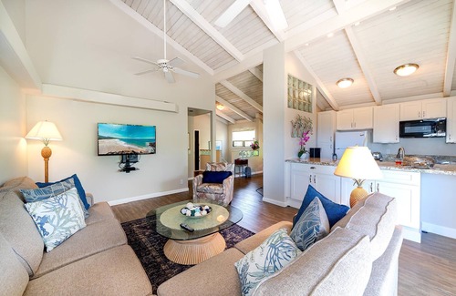 Wailea Condo | Wailea Ekolu 510 - Ocean Views, Private Lanais, Renovated 2-Story with Split AC!