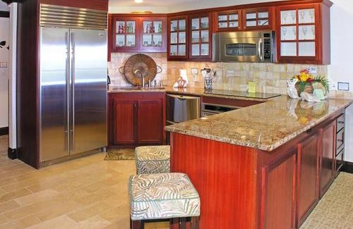 Wailua House | Waipouli Beach Resort E-406