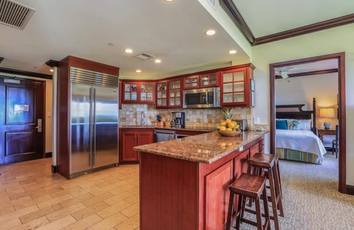 Wailua Condo | Waipouli Beach Resort Exquisite Oceanfront! Ground Level AC Pool