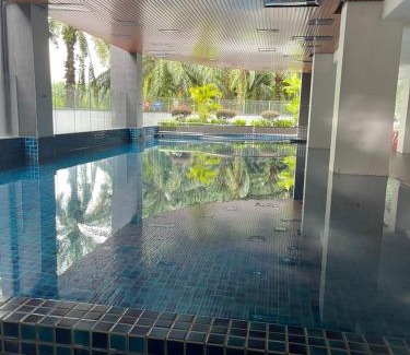 Sitiawan Apartment | Wake Up Above The City Lights