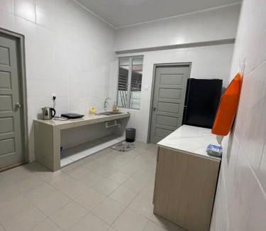 Sitiawan Apartment | Wake Up Above The City Lights