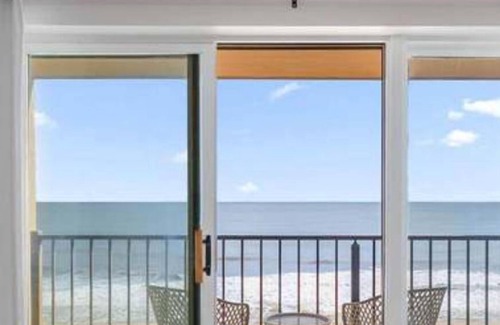 North Ocean City Condo | Wake up to the sound of the waves-Oceanfront Condo