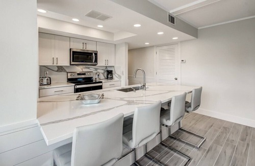 Fernandina Beach Condo | Wake up to Waves: Your Oceanfront Sunrise Retreat