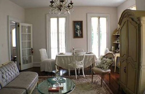 Spring Lake Bed & Breakfast | Walden on the Pond Hotel