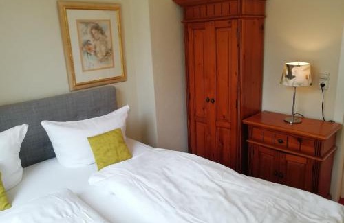 Karthauserhofgelande Hotel | Waldhotel Forsthaus Remstecken