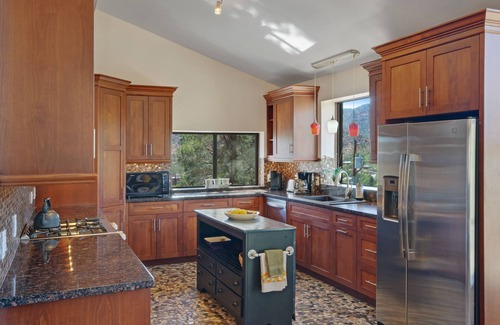 West Sedona House | Walk 2 Trails! Pet Friendly! Stunning Views!