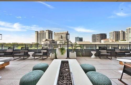 Garden Hills Apartment | Walk Everywhere! | 1BR nr Buckhead Village & Parks