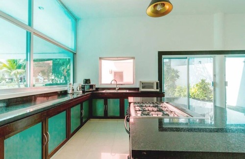 Playacar Villa | Walk to 5th Ave & Beach | Pool | Patio | Balcony
