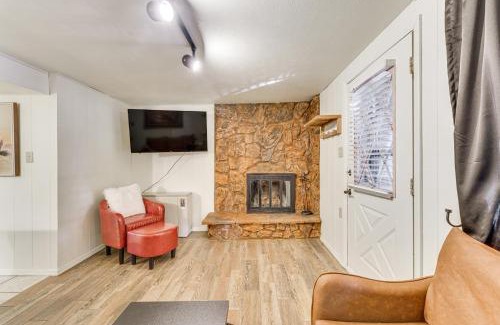 Angel Fire Apartment | Walk to Angel Fire Resort Condo with Furnished Deck