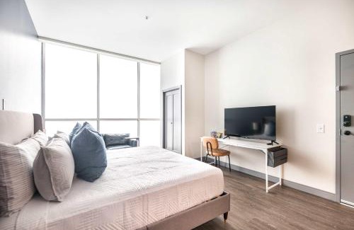 Macon Apartment | Walk to Atrium Peaceful Downtown Stay