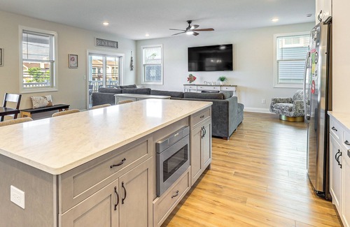 Cape May - Wildwood Condo | Walk to Beach & Morey’s Piers: Family Getaway!