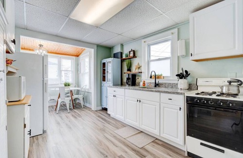 Hampton Apartment | Walk to beach unit 1