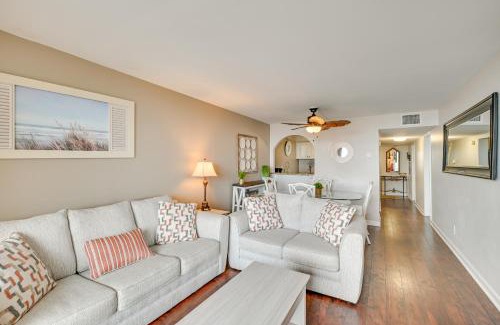 Myrtle Beach Apartment | Walk to Family Kingdom, Ocean Myrtle Beach Condo!