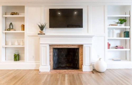 Fenway–Kenmore Apartment | Walk to Fenway MIT Harvard and Boston Childrens Hospital