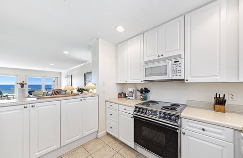 Ono Island Condo | Walk to FloraBama | 2 Pools | 2 Boat Docks w/Slips | My Beach Getaways