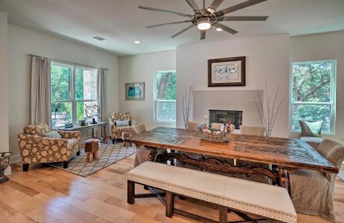 Lakeland Park House | Walk to Lake Austin Spacious Getaway with Patio
