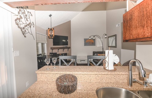 Wintergreen Condo | Walk to Mtn Inn & The Market