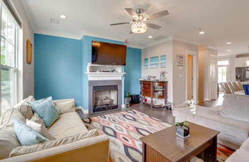 Northeast Virginia Beach House | Walk to Ocean Group Getaway in Virginia Beach!