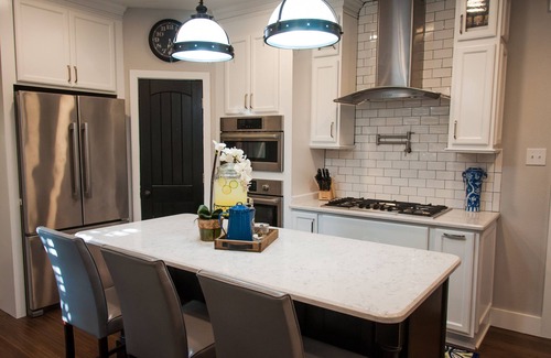 Tobin Hill House | Walk to River walk, Pearl complex entertainment, & Best Farmers Market in 3 min