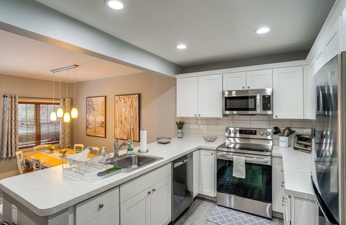 Hancock Condo | Walk to Ski Slopes: Jiminy Peak Resort Getaway!