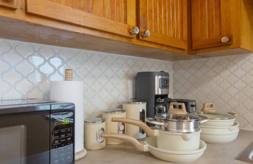 Jacksonville Beach House | Walk to the beach! Heart of Jax Beach!