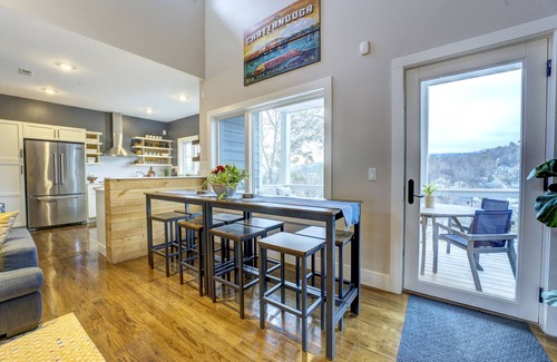 Northside House | Walk to TN River Activities-Parks-Shops-Dining-Publix
