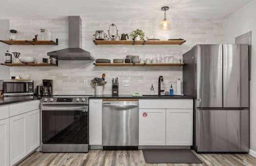 Weaverville House | Walk to Weaverville|15minutes to Asheville