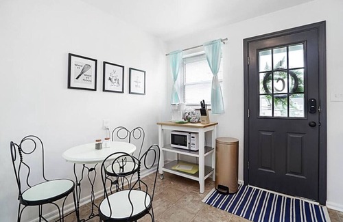Grandview Heights Apartment | Walkable | Close to OSU | Free Parking