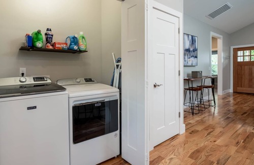Brevard House | Walkable Downtown 5BR - Hot Tub + Resort Access