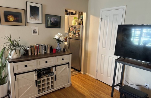 Saratoga Springs Apartment | Walking distance to downtown and the track! chic one bedroom in Saratoga Springs