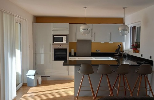 Anglet Apartment | Walking distance to beaches, Surf, Golf, T3 RDC terrace, private garden