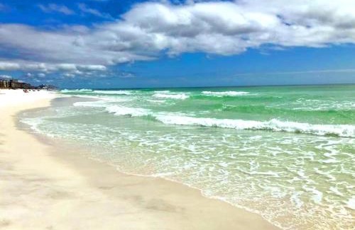 Frangista Beach House | Walking on Sunshine