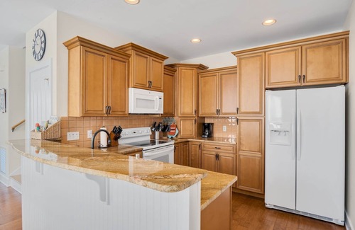 Cassine Village House | "Walking on Waves" Seagrove beach home - Two pools