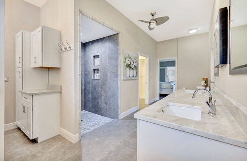 Cape Coral House | Wally's Water View- Golf course home with pool