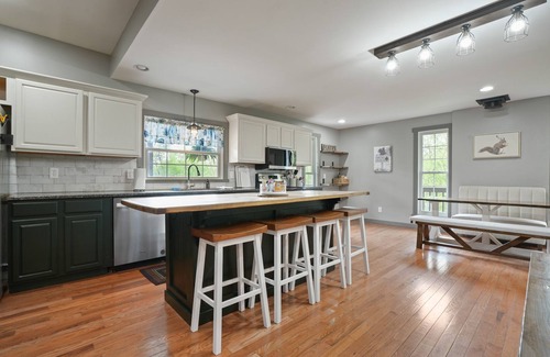 Logan Cabin | Walnut Hill Lodge | Luxury Lodge