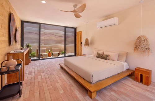 Todos Santos Hotel | WAMA Boutique Hotel - Retiro Rothko