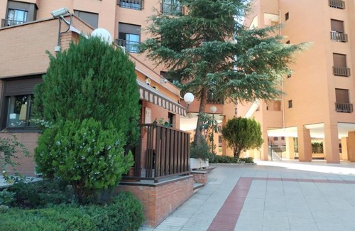 Rejas Apartment | Wanda IFEMA Aeropuerto Madrid JC