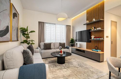 Downtown Dubai Apartment | Wanderhaus- Elegant 2BR Apartment Downtown Dubai