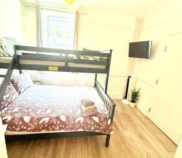 Wandsworth Apartment | Wandsworth Guest Studio 64