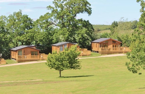 Dawlish RV Rental | Want to camp but desperately need the home comforts.