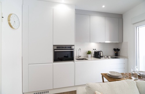 San Diego Apartment | Waou New Numantia III