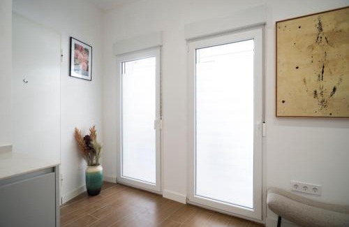 San Diego Apartment | Waou Nueva Numancia I