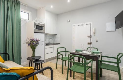 Palacio Apartment | Waou Plaza de España II - Alquiler Corta Duración