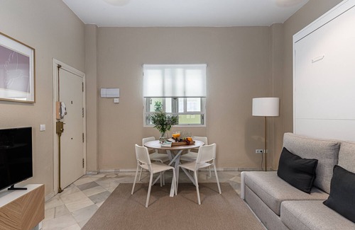 Encarnacion-Regina Apartment | Waou Seville Center II