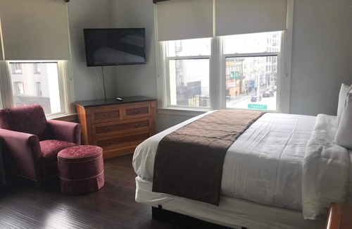 Tenderloin Hotel | Warfield Hotel