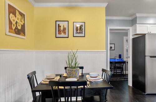 West Ashley House | Warm and Bright 4BR Home near Downtown Charleston