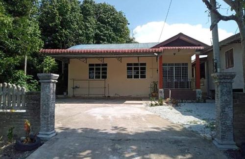 Kampung Petai Bubus House | Waseem Homestay Kuala Terengganu