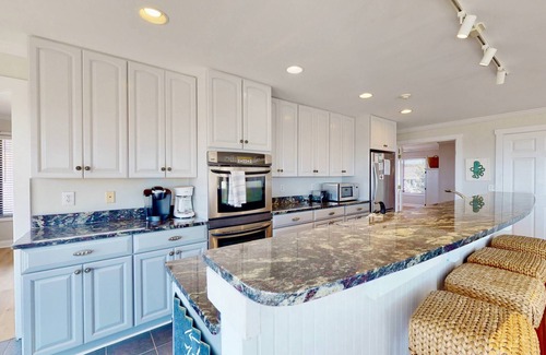 South Beach House | Washashore - South Beach Oceanfront Home w/Views, Wraparound Deck, Tons of Natural Light, BHI Club