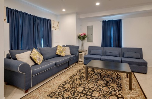 Southeast House | Washington DC Home ~ 5 Mi to National Mall!