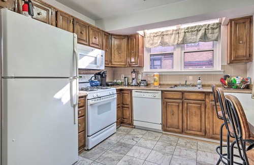 Fort Lincoln House | Washington DC Townhome 4 Mi to National Mall!